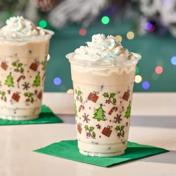 Choice 16 oz. Holiday PET Plastic Cold Cup - 50/Pack