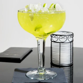 Libbey Super Stems 56 oz. Customizable Super Margarita Glass - 6/Case