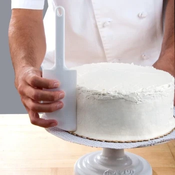 Ateco 1311 5 1/4" Blade Baking / Icing Spatula with Plastic Handle