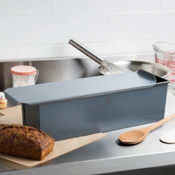 Matfer Bourgeat 341641 Exopan Steel Non-Stick Long Pullman Bread Loaf Pan with Lid - 15 3/4 inch x 4 inch x 4 inch