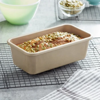 OXO 11160300 Good Grips Non-Stick Pro 1 lb. Aluminized Steel Bread Loaf Pan 8 1/2" x 4 1/2"
