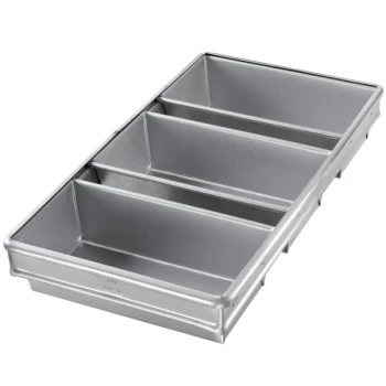 Chicago Metallic 44235 1 lb. 3-Strap Glazed Aluminized Steel Bread Loaf Pan - 8 1/2 inch x 4 1/2 inch x 2 3/4 inch