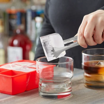 Choice Red Silicone 6 Compartment 2" Cube Ice Mold