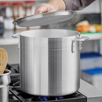 Choice 20 Qt. Standard Weight Aluminum Stock Pot with Cover