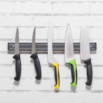 Dexter-Russell 82113 18" Magnetic Knife Holder / Strip