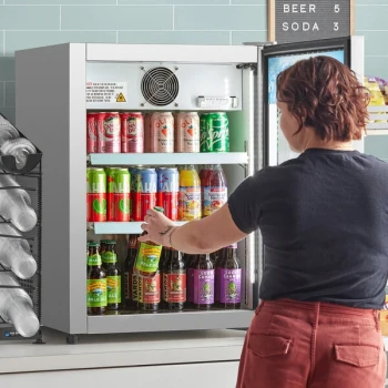 Avantco CRM-5-HC Stainless Steel Countertop Display Refrigerator with Swing Door - 3.9 Cu. Ft.