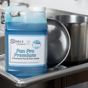 Noble PRM Pan Pro Premium 2.5 Gallon / 320 oz. Concentrated Pot & Pan Soap - 2/Case