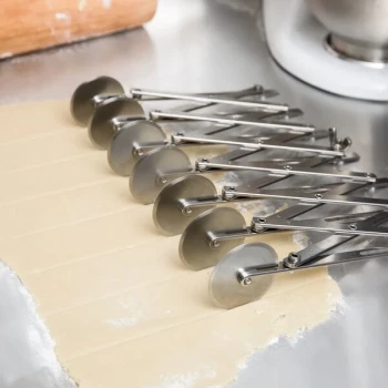 Ateco 13957 7 Wheel Stainless Steel Pastry Cutter