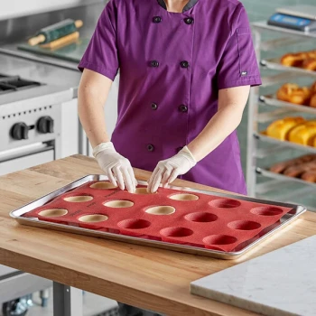 Pavoni Formasil 15 Compartment Round Micro-Perforated Silicone Bread and Pastry Mold FF09 - 3 3/16 inch x 3/4 inch Cavities
