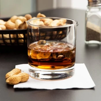 Libbey Heavy Base 11 oz. Rocks / Old Fashioned Glass - Sample