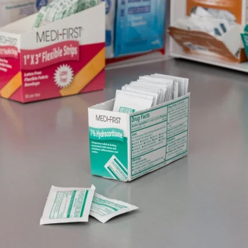 Medi-First 21173 .9G Hydrocortisone 1% Anti-Itch Cream Packet - 25/Box