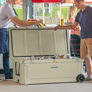 CaterGator CG200TANW Tan 210 Qt. Mobile Rotomolded Outdoor Cooler / Ice Chest