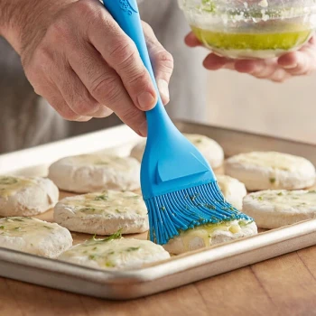 Ateco 1693 2 1/2"W Flat Silicone Bristle Pastry / Basting Brush