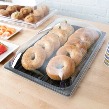 Cambro Sample and Display Tray Kit with Black Polycarbonate Tray and Dome Cover - 12" x 20"