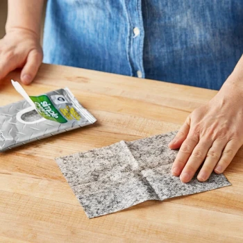 Simple Green Safety Towels 8" x 9 1/2" 5-Count Multi-Purpose Cleaning Wipes - 50/Case