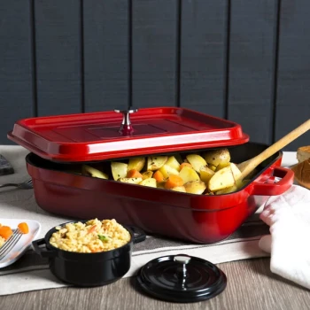 GET Heiss 5 Qt. Red Enamel Coated Cast Aluminum Roasting Pan with Lid - 12 7/8" x 10 7/8" x 2 3/4" CA-010-R/BK/CC