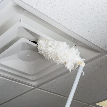 Rubbermaid® FGT12000GY00 Overhead Duster with Angled Head