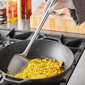 Town 4 3/4" x 4 1/4" Large Stainless Steel Wok Spatula with 15 1/4" Handle 33974
