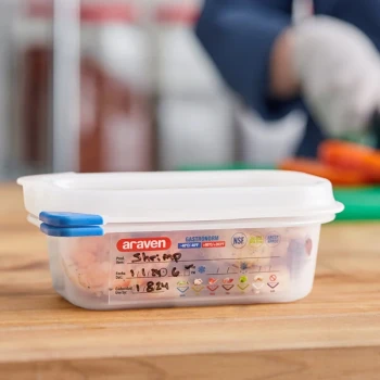 Araven 03020 1/9 Size Translucent Polypropylene Food Pan with Airtight Lid - 2 1/2" Deep