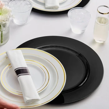 Choice 13" Round Black Smooth Rim Plastic Charger Plate - 12/Case