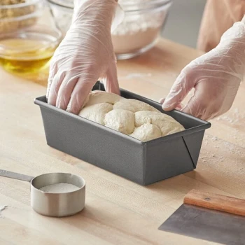 Choice 1 lb. Quantum2 Non-Stick Aluminized Steel Bread Loaf Pan - 8 1/2 inch x 4 1/2 inch x 2 3/4 inch
