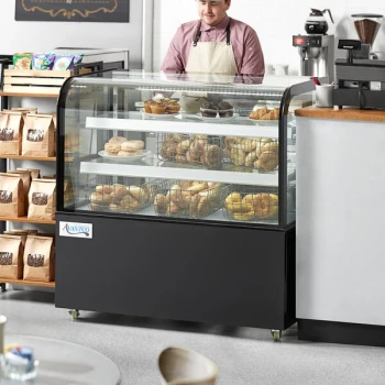Avantco BCD-48 48" Curved Glass Black Dry Bakery Display Case