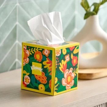 Kleenex® Ultra Soft 60 Sheet 3-Ply Facial Tissue Cube - 48/Case