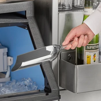 Choice 16 oz. Stainless Steel Bar Scoop