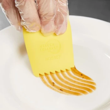 Mercer Culinary M35632 Graduated Saw Tooth Silicone Wedge Plating Tool