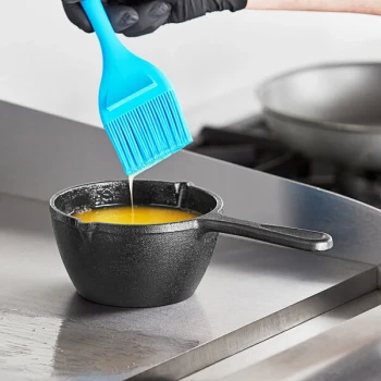Valor 20 oz. Pre-Seasoned Mini Cast Iron Melting Pot