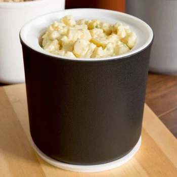Carlisle CM103003 Black 2 Qt. Coldmaster Cold Crock