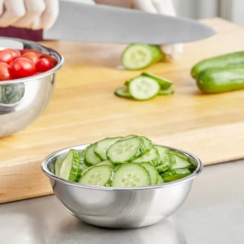 Choice 0.75 Qt. Heavy Weight Stainless Steel Mixing Bowl