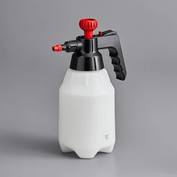 Matfer Bourgeat 54 oz. Adjustable Food Sprayer 264908