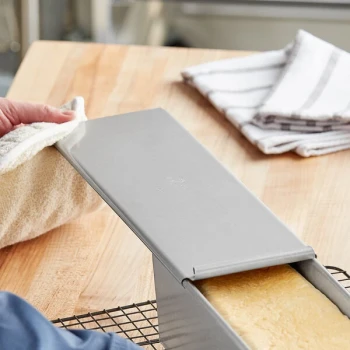 Chicago Metallic 44660 Glazed Aluminized Steel Single Pullman Pan Sliding Cover - 13 inch x 4 inch
