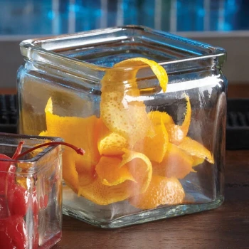 American Metalcraft GJ24 24 oz. Square Glass Condiment Jar