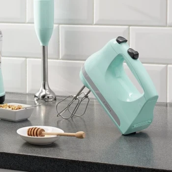 KitchenAid KHM512IC Ultra Power Ice 5 Speed Hand Mixer with Stainless Steel Turbo Beaters - 120V