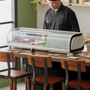 Avantco RSD-46-HC 46" Countertop Refrigerated Sushi Display Case