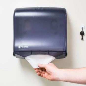 San Jamar T1755TBK Ultrafold Fusion C-Fold / Multi-Fold Towel Dispenser - Black Pearl