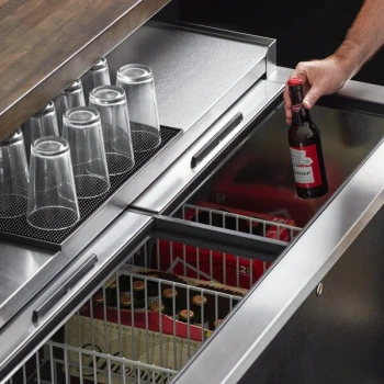 Beverage-Air DW64HC-B 65" Black Deep Well Bottle Cooler