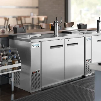 Avantco UDD-2-CT-S Stainless Steel Kegerator / Beer Dispenser with Double Tap Tower and Club Top - (2) 1/2 Keg Capacity