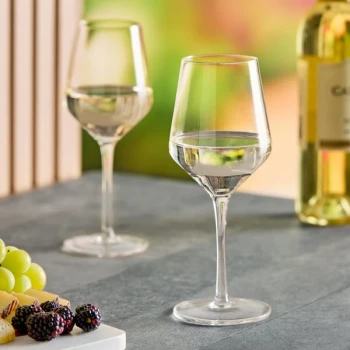 Acopa Silhouette 13.5 oz. Wine Glass - Sample