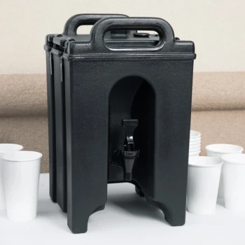 Cambro 100LCD110 Camtainer® 1.5 Gallon Black Insulated Beverage Dispenser