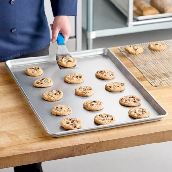 Chicago Metallic 40804 StayFlat Full Size 18 Gauge 17 7/8 inch x 25 13/16 inch Wire in Rim Aluminum Sheet Pan