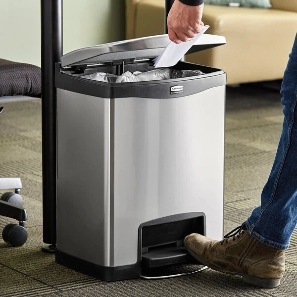 Rubbermaid® 1901985 Slim Jim Stainless Steel Black Accent Rectangular Front Step-On Trash Can with Single Rigid Plastic Liner - 8 Gallon