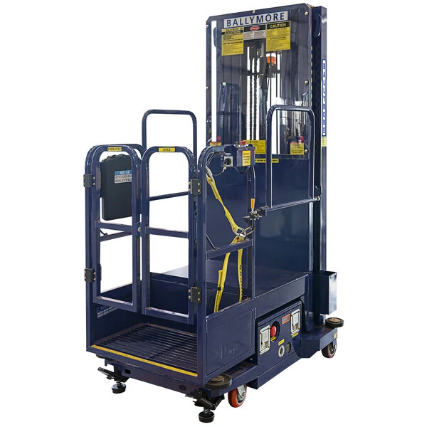 Ballymore PS-15 21' Battery-Powered Hydraulic Stocking Lift with 32" x 24" Cargo Deck - 650 lb.