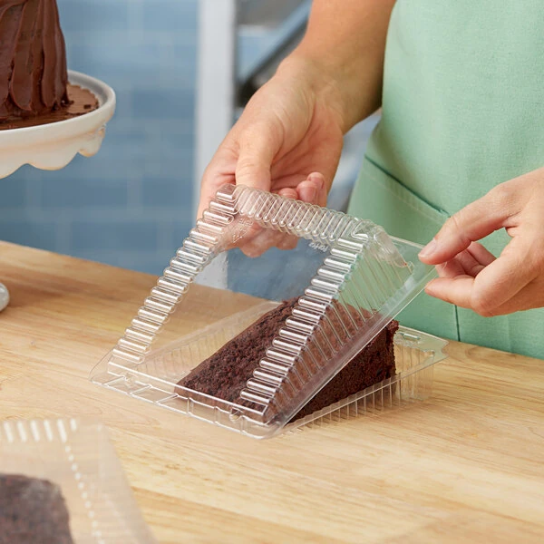 Polar Pak Clear Plastic Hinged Large Cake Slice Container - 240/Case