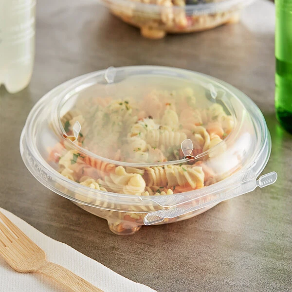 Inline Plastics Safe-T-Chef 20 oz. Tamper-Resistant, Tamper-Evident Vented Round Hinged Container with Dome Lid - 240/Case