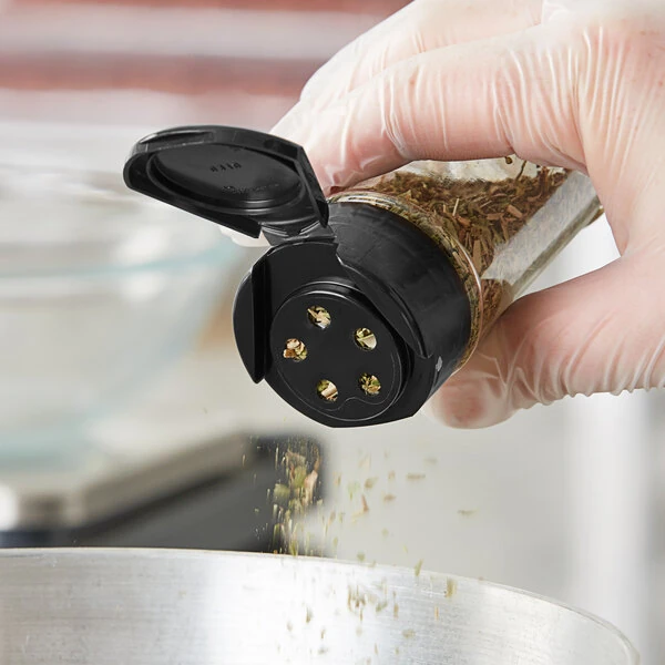 43/485 Black Flip and Sift Spice Lid with 5 Holes - 1,400/Case