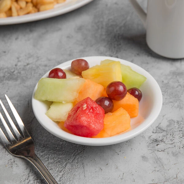 Libbey Porcelana 5.5 oz. Bright White Porcelain Fruit Bowl - Sample