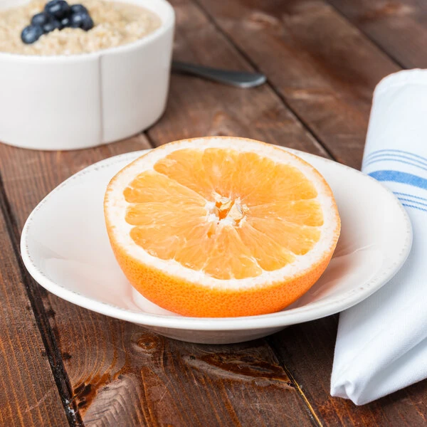 Libbey Farmhouse 12 oz. Round Cream Porcelain Grapefruit Bowl - Sample